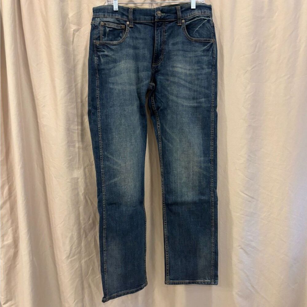 Wrangler Retro Slim Straight Jeans - Limited Edition Bozeman Blue (Size 32x32)